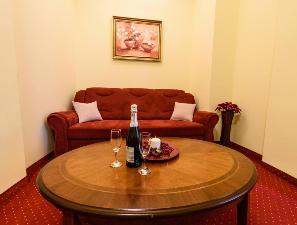 Apartament Baroc Timisoara Esterno foto