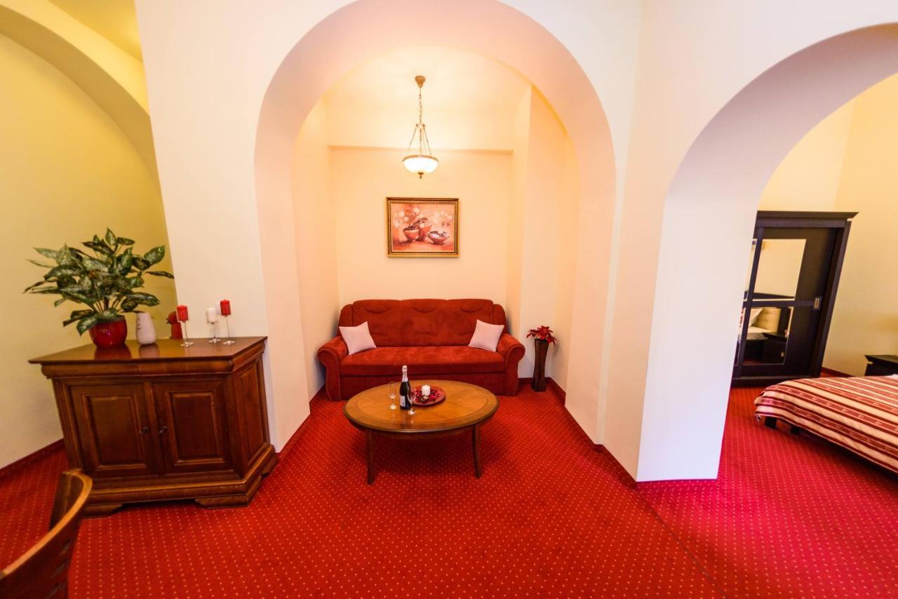 Apartament Baroc Timisoara Esterno foto