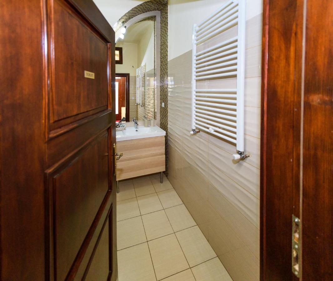 Apartament Baroc Timisoara Esterno foto